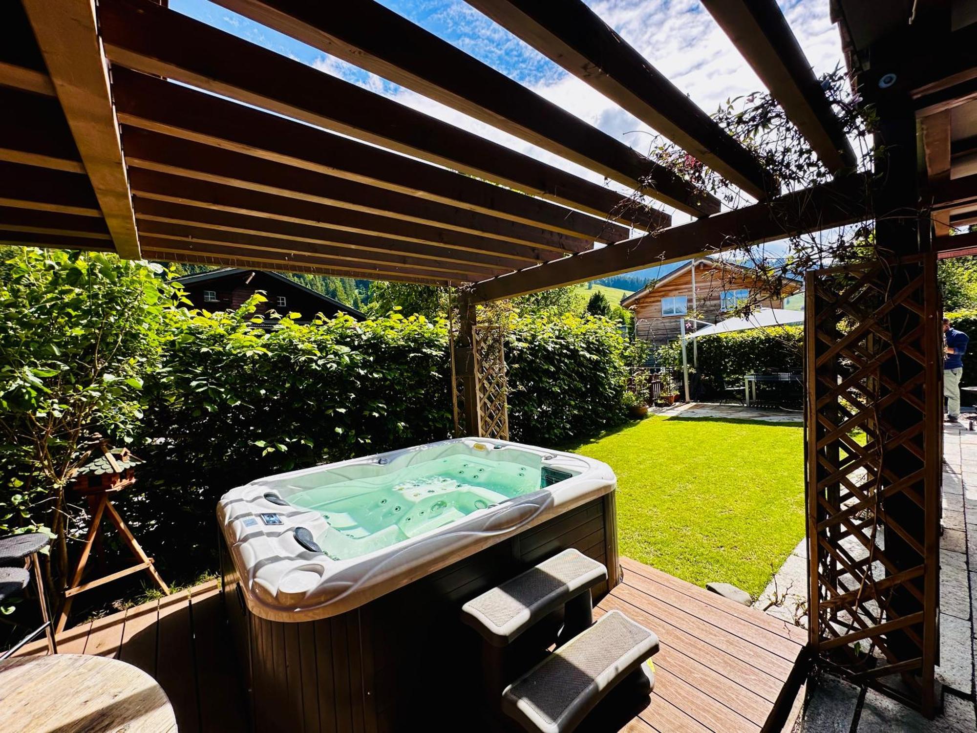 The Swiss Paradise 2 Apartment With Garden, Whirlpool, And Mountain Panorama Wirzweli Exterior photo